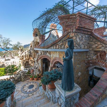 Hotel Artisti Avlonya Dış mekan fotoğraf