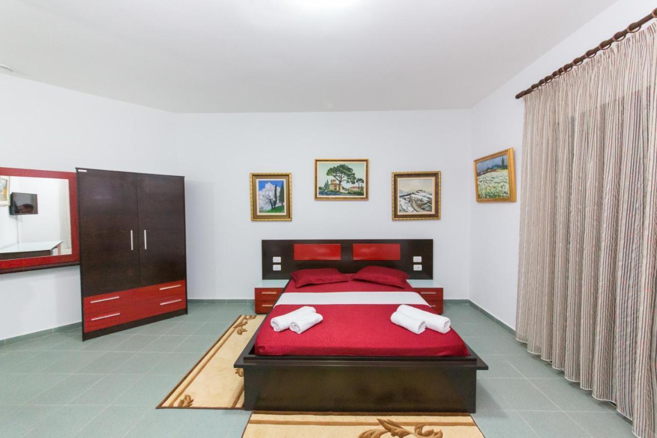 Hotel Artisti Avlonya Dış mekan fotoğraf